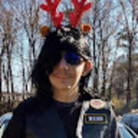 Meet your Posher, Christopher - Picture 1 of 1